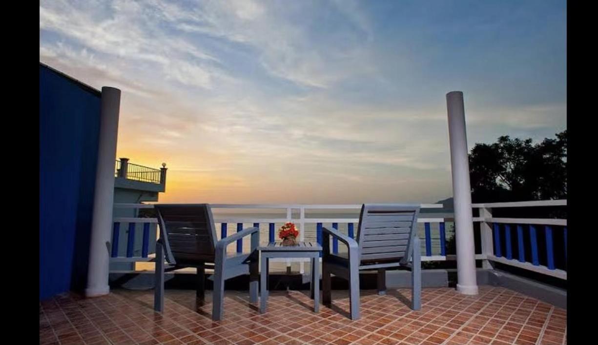 At Sea Patong Hotell Eksteriør bilde